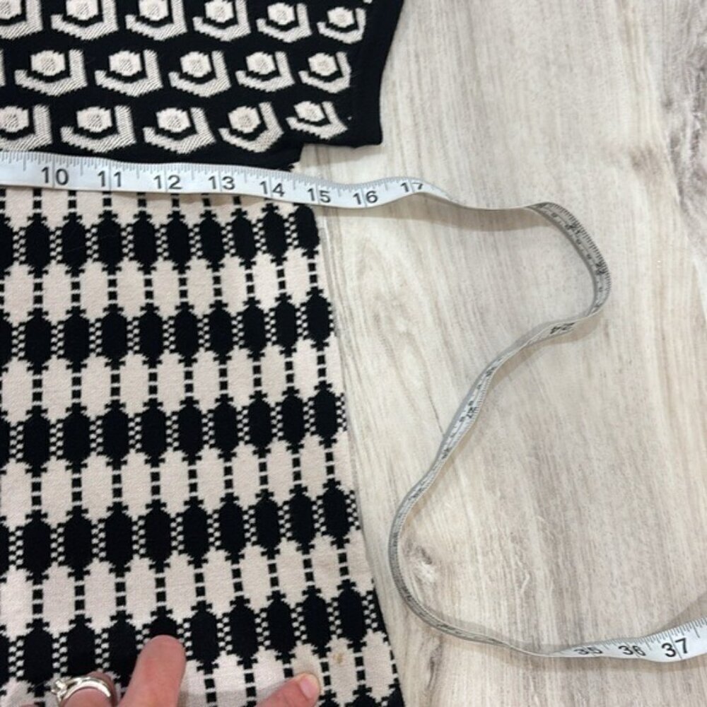 MaxMara Black and Cream Knit black and beige sweater dress size Small - Picture 6 of 8